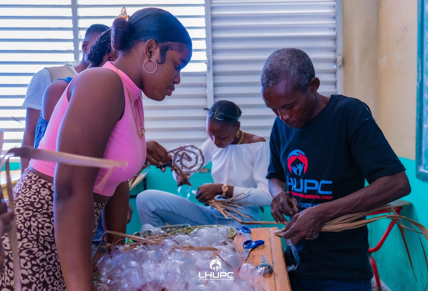 Environmental Education & Plastic Recycling Program - Photo 2